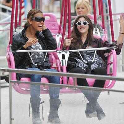 Madonna-Kinder am Jahrmarkt