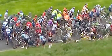 Massencrash bei Ungarn-Rundfahrt - Kepplinger im Spital