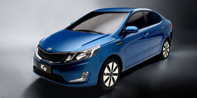 Weltpremiere des Kia K2 Sedan