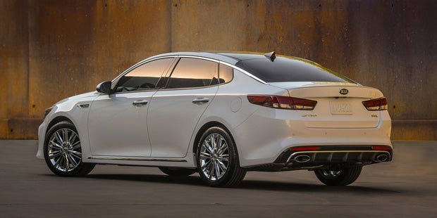 Neuer Kia Optima greift VW Passat an