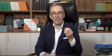 Kickl zerpfl&uuml;ckt Biografie: "Komplett falsch"