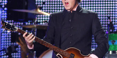 Die Russen mieten sich die Weltstars