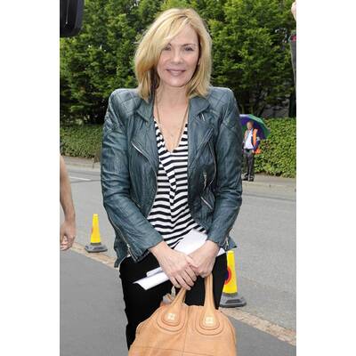 So kombiniert man Lederjacken im Sommer