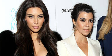 Kim Karadshian, Kourtney Kardashian