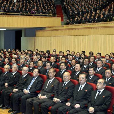 Nordkorea gedenkt totem Kim Jong-Il