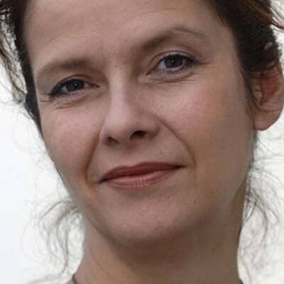 Sandra Cervik, Josefstadt-Schauspielerin