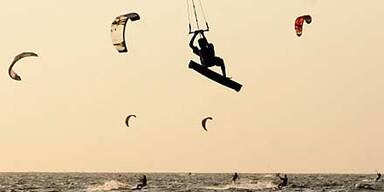 kite-surfer