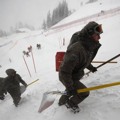 Kitzbühel versinkt im Schnee