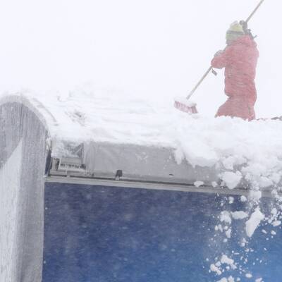 Kitzbühel versinkt im Schnee