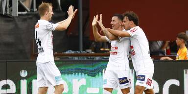 Von links Christopher Cvetko (Klagenfurt), Sinan Karweina (Klagenfurt) und Simon Straudi (Klagenfurt)