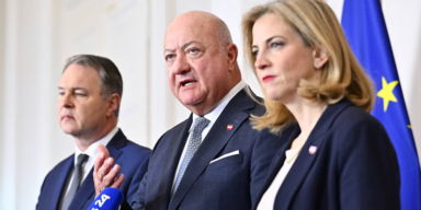 klausru regierung.png
