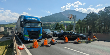 Autobahn-Blockade: Klima-Klebern drohen jetzt drastische Konsequenzen