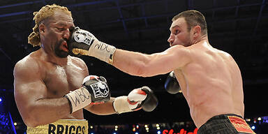 Boxen: Klitschko siegt mit Blut & Schmerz