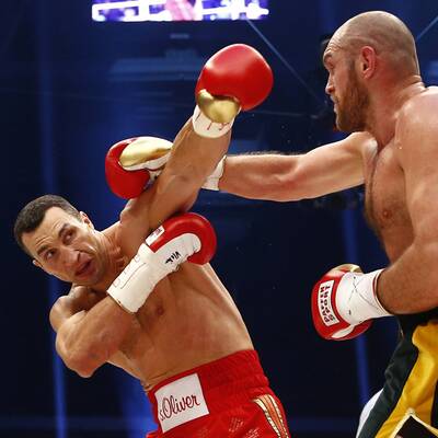 Wladimir Klitschko blutig entthront