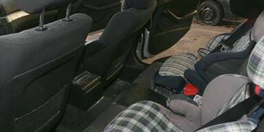 Irrer wirft Holzklotz auf Autobahn - Mutter tot