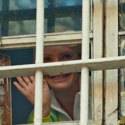 Ukraines Ex-Regierungschefin wurde zu 7 Jahre Straflager verurteilt