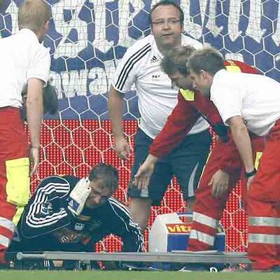 Austria-Fans randalieren - Koch k.o.