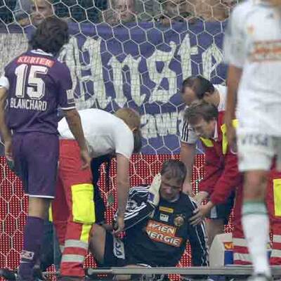 Austria-Fans randalieren - Koch k.o.