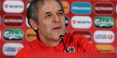 F&uuml;r W&uuml;rstel & Bier: Dorfklub bietet Koller Job an