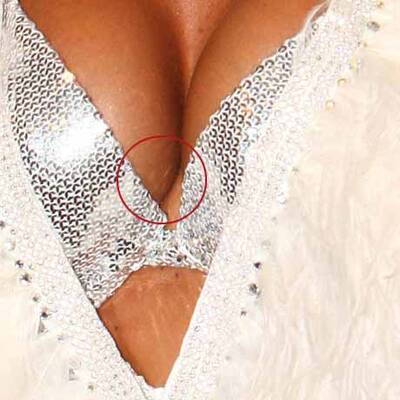 Katie Price zeigt wieder einmal alles!