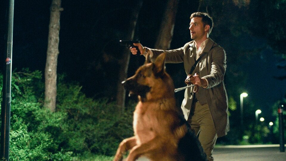 Ferdinand Seebacher als Bezirksinspektor Felix Burger.