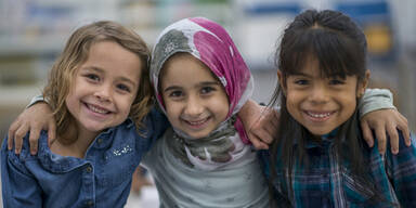 Kopftuchverbot: Regierung schie&szlig;t gegen Wien