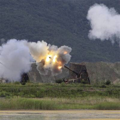 Nordkorea greift Südkorea an