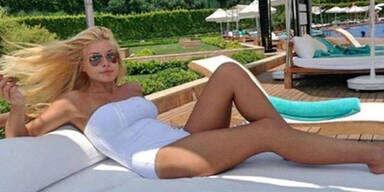 Sexy Politikerin sorgt für rechten Skandal