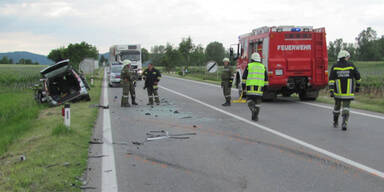 Frontalcrash: Acht Verletzte 