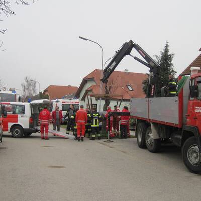 260 Kilo-Mann aus Haus gerettet