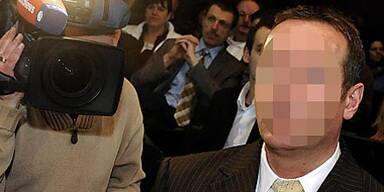 SoKo überlegte U-Haft für Polizisten