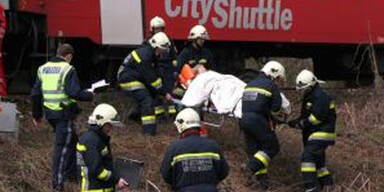 Elf Verletzte bei Zugunglück in NÖ