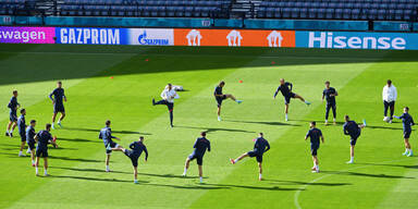 Kroatien beim Aufw&auml;rmen f&uuml;r Spiel gegen Tschechien