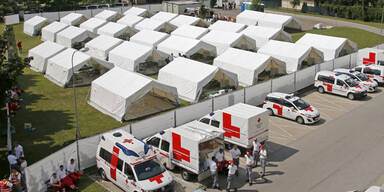 Erste Fl&uuml;chtlinge kommen am Sonntag