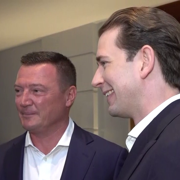 “Schinkenfleckerl & Gin Tonic”: Promi-Alarm in Salzburg