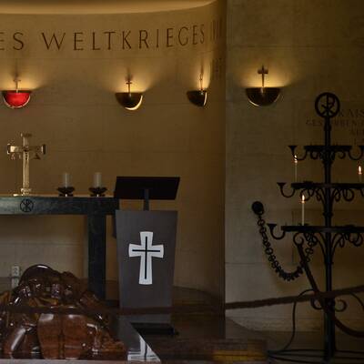 Bundesheer hält für die Opfer der Nazi-Barbarei Mahnwache