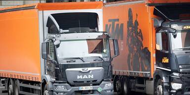 KTM-Mitarbeiter arbeiten wieder.