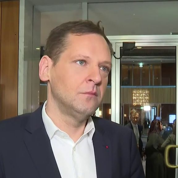 Nationalrat im Zeichen von Teuerung und Budget & WM 2026 | Philip Kucher