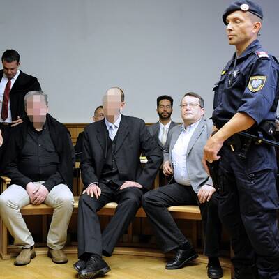 Prozess gegen Küssel gestartet