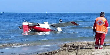 Kunstflieger-Crash bei Flugschau: Pilot tot