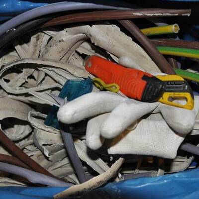 Kupferkabel-Depot in Gemeindebau entdeckt