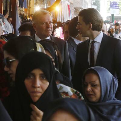 Kurz: Glitzernder Besuch in Teheran