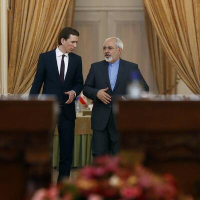 Kurz: Glitzernder Besuch in Teheran