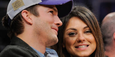 Asthon Kutcher Mila Kunis