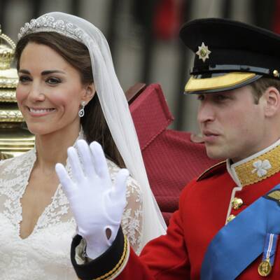 Kate & William: Fahrt in der offenen Kutsche
