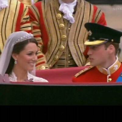 Kate & William: Fahrt in der offenen Kutsche