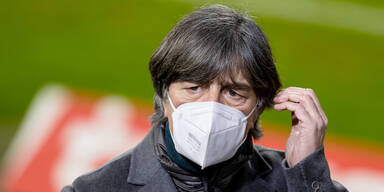 Paukenschlag: Jogi L&ouml;w h&ouml;rt nach der EM auf!