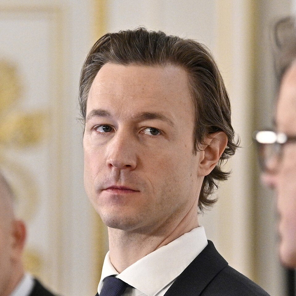 Wer macht Politikern die Haare schön?