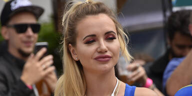 Cathy Lugner: Brustimplantate sind krebserregend