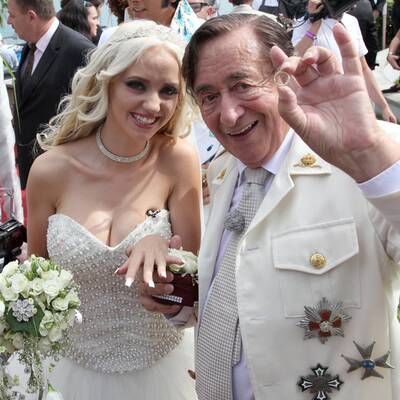 Richard Lugner feiert Verlobung mit Spatzi